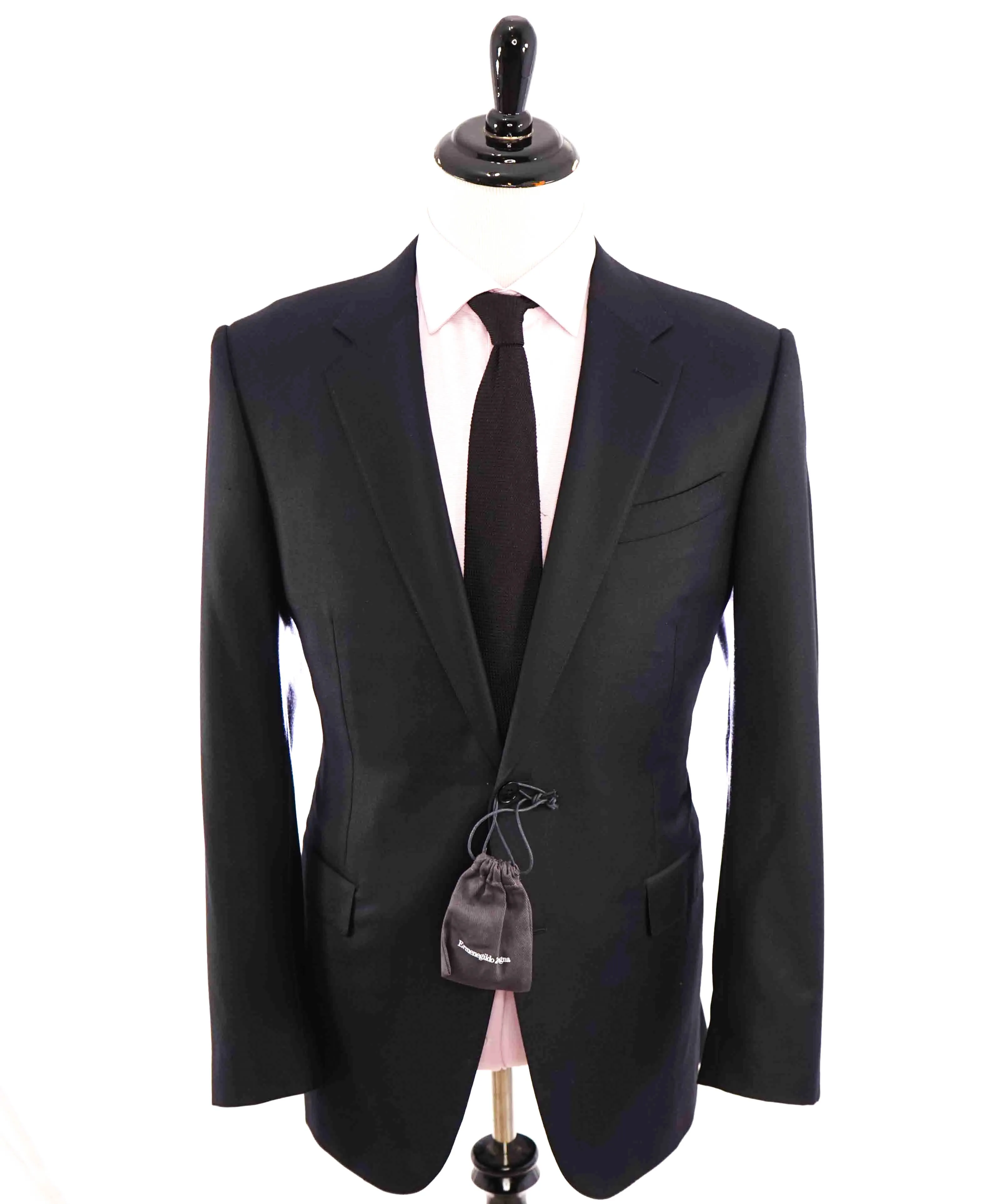 $3,995 ERMENEGILDO ZEGNA -"TROFEO" Navy Premium Suit - 44L
