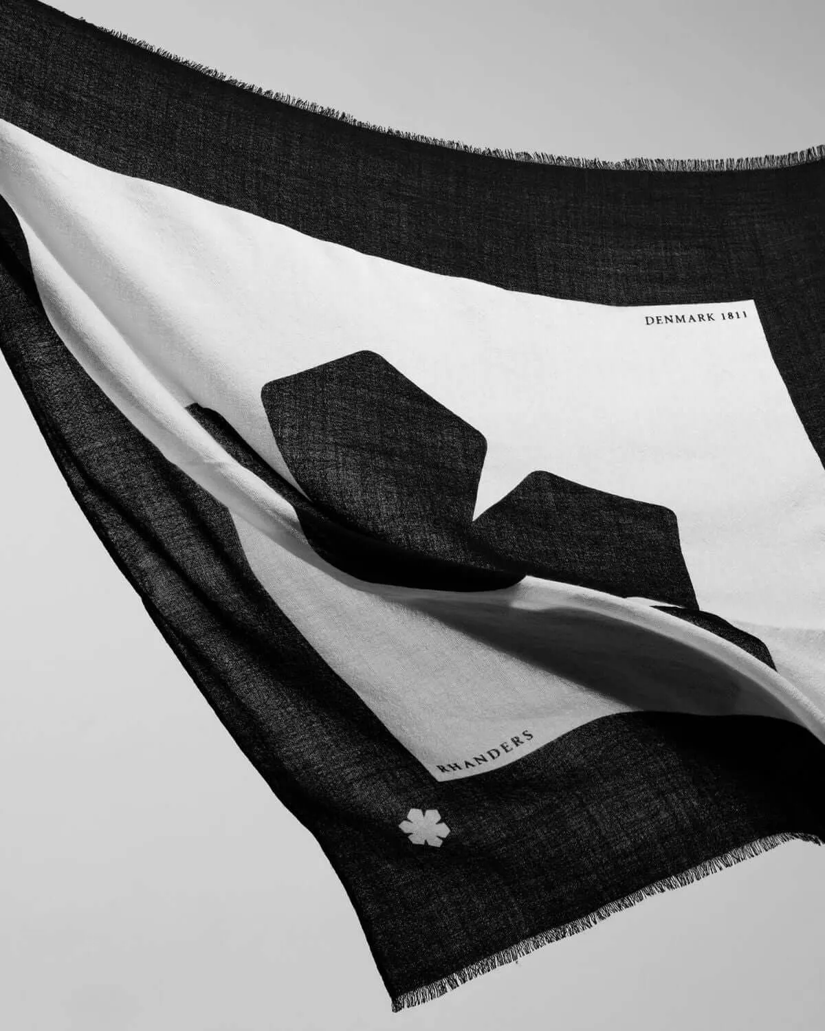 ADORA SCARF - WOOL