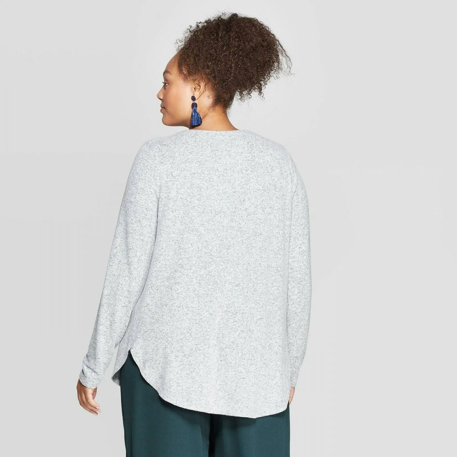 Ava & Viv Women's Plus Size Long Sleeve V-Neck Cozy Top