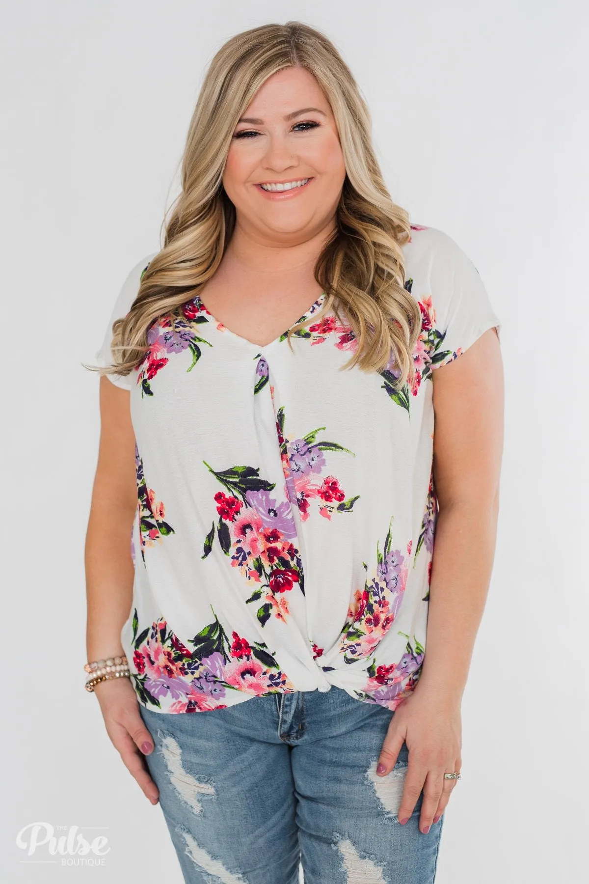 Best Day Ever Floral Twist Short Sleeve Top- Ivory