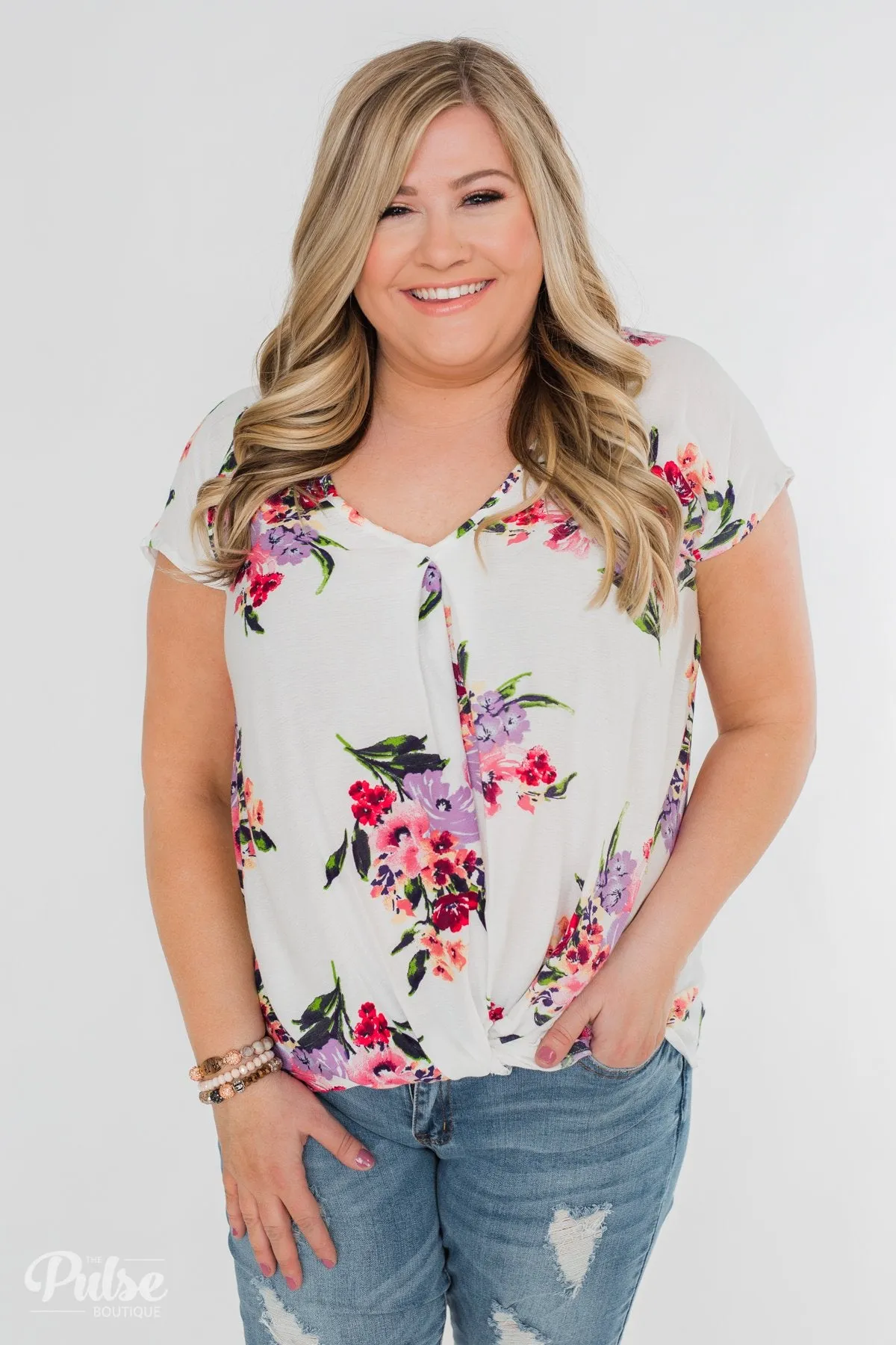 Best Day Ever Floral Twist Short Sleeve Top- Ivory