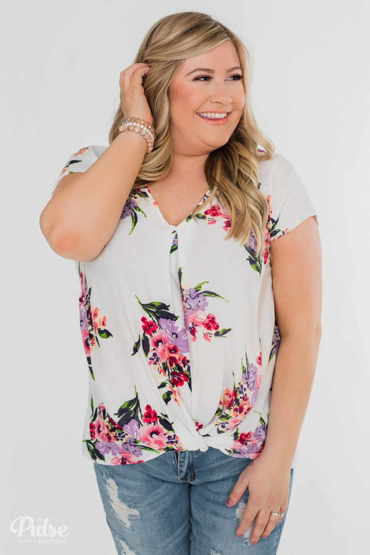 Best Day Ever Floral Twist Short Sleeve Top- Ivory