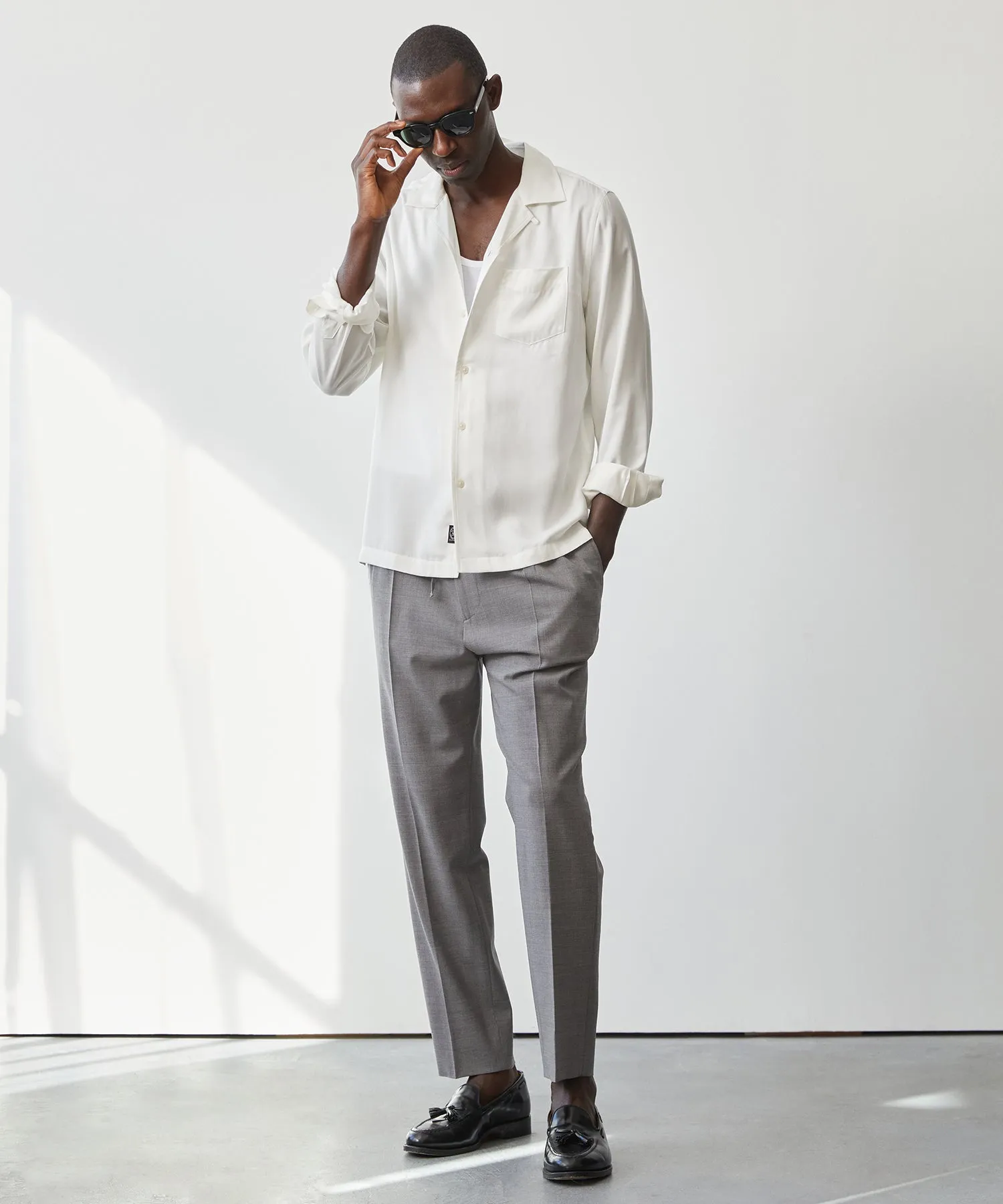 Classic Fit Rayon Hollywood Shirt