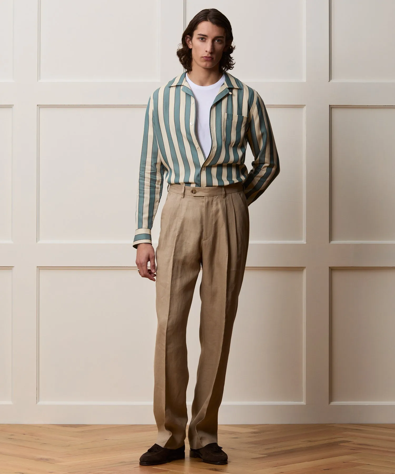 Classic Fit Rayon Hollywood Shirt