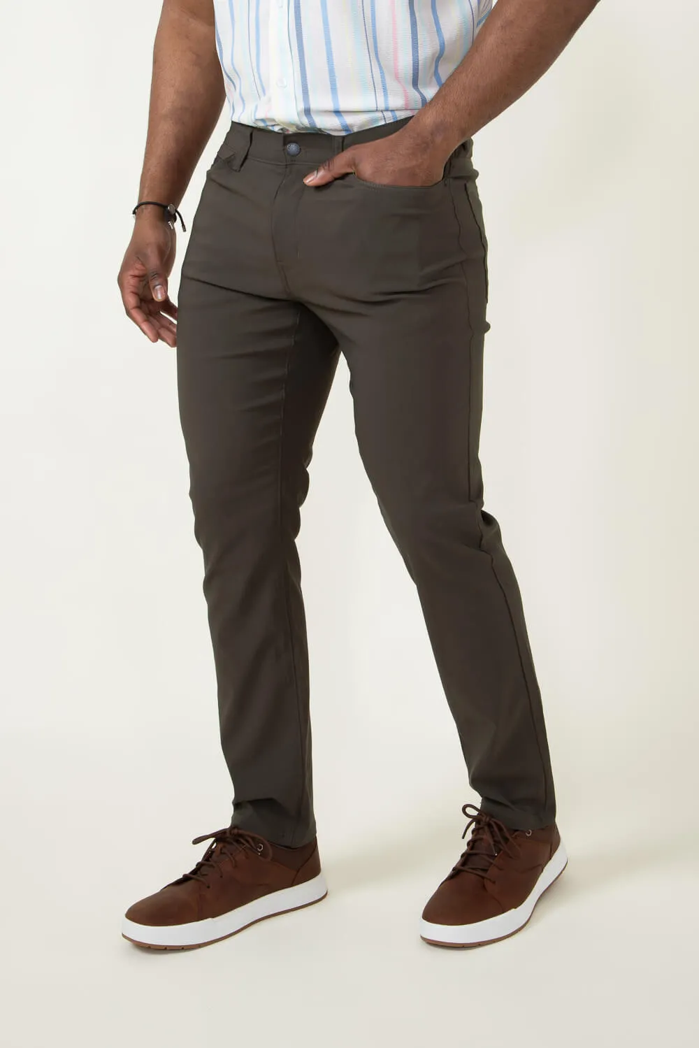 Copper & Oak Momentum Zip Pants for Men in Green |  K2F901-312-DARKOLIVE