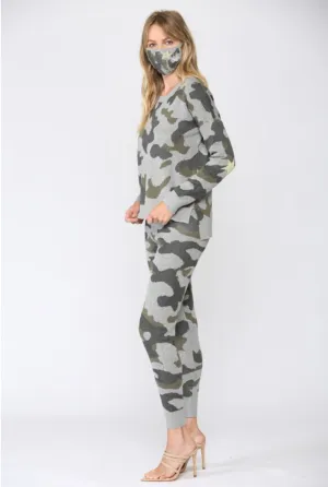 Everly Knit Camo Set