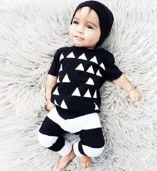Fashion Infant Baby Costume Summer Style Baby Boy Clothes Cotton Letters Printed Baby Outfit Unisex T-shirt Pants 2pcs