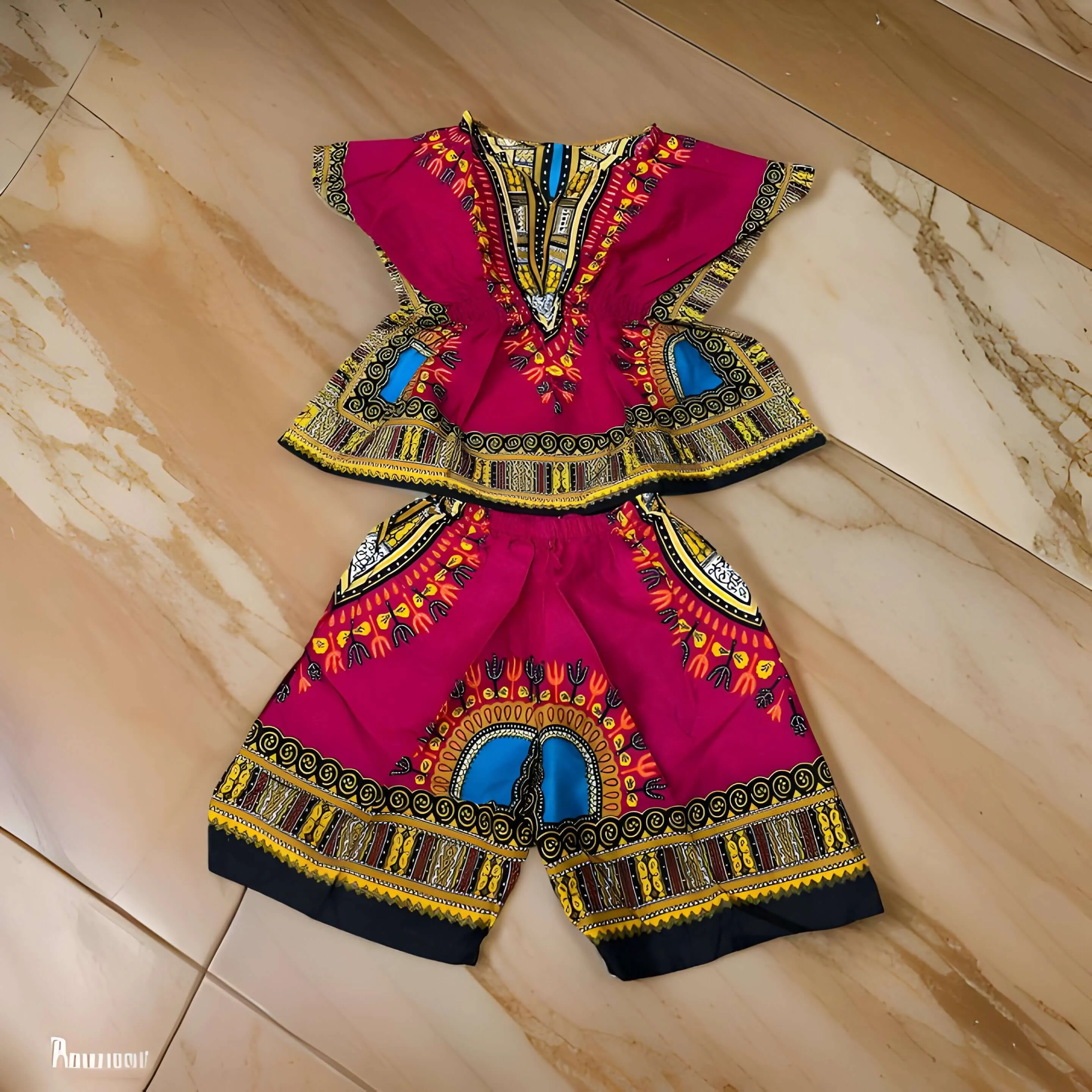 Girls Elastic Waistband Dashiki Top and Shorts Set