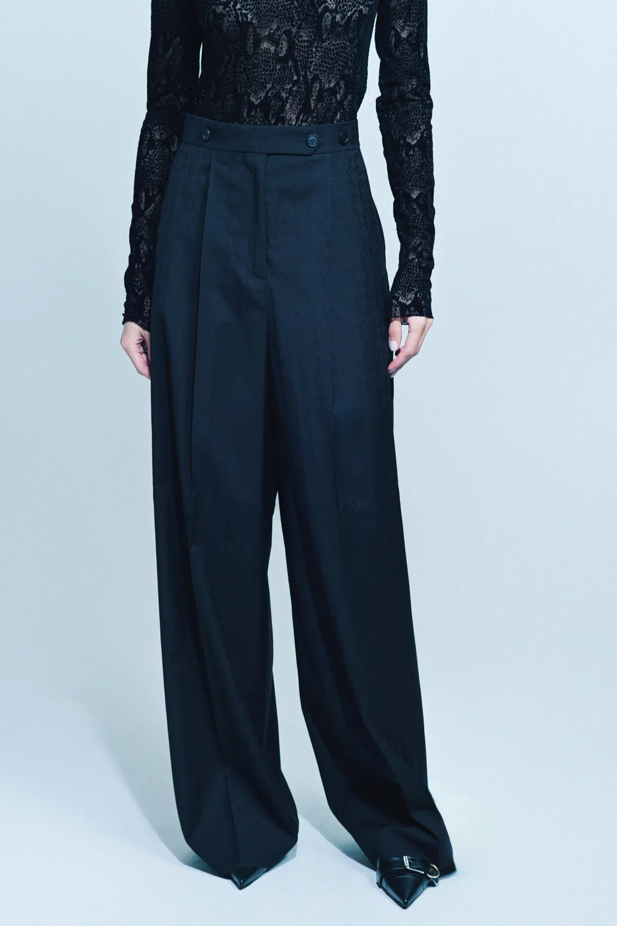 GIVENCHY | PLEATED PANTS