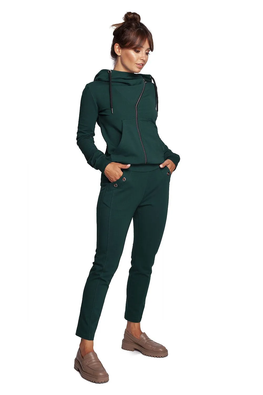 Grommet Pocket Straight-Cut Trousers