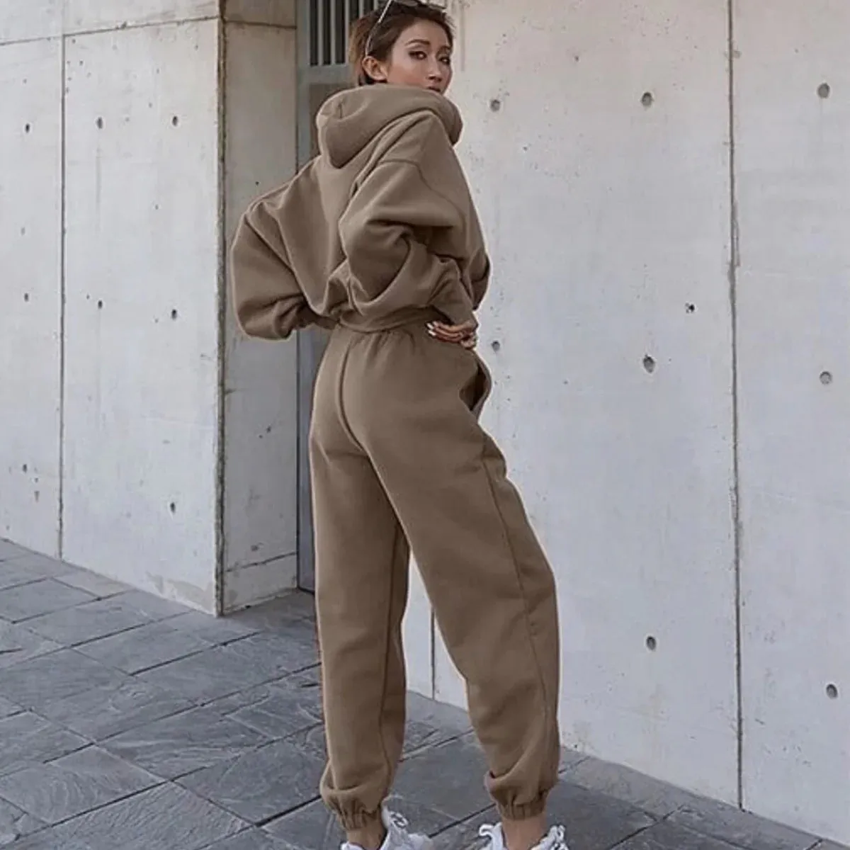 Hooded Sports Casual Suit