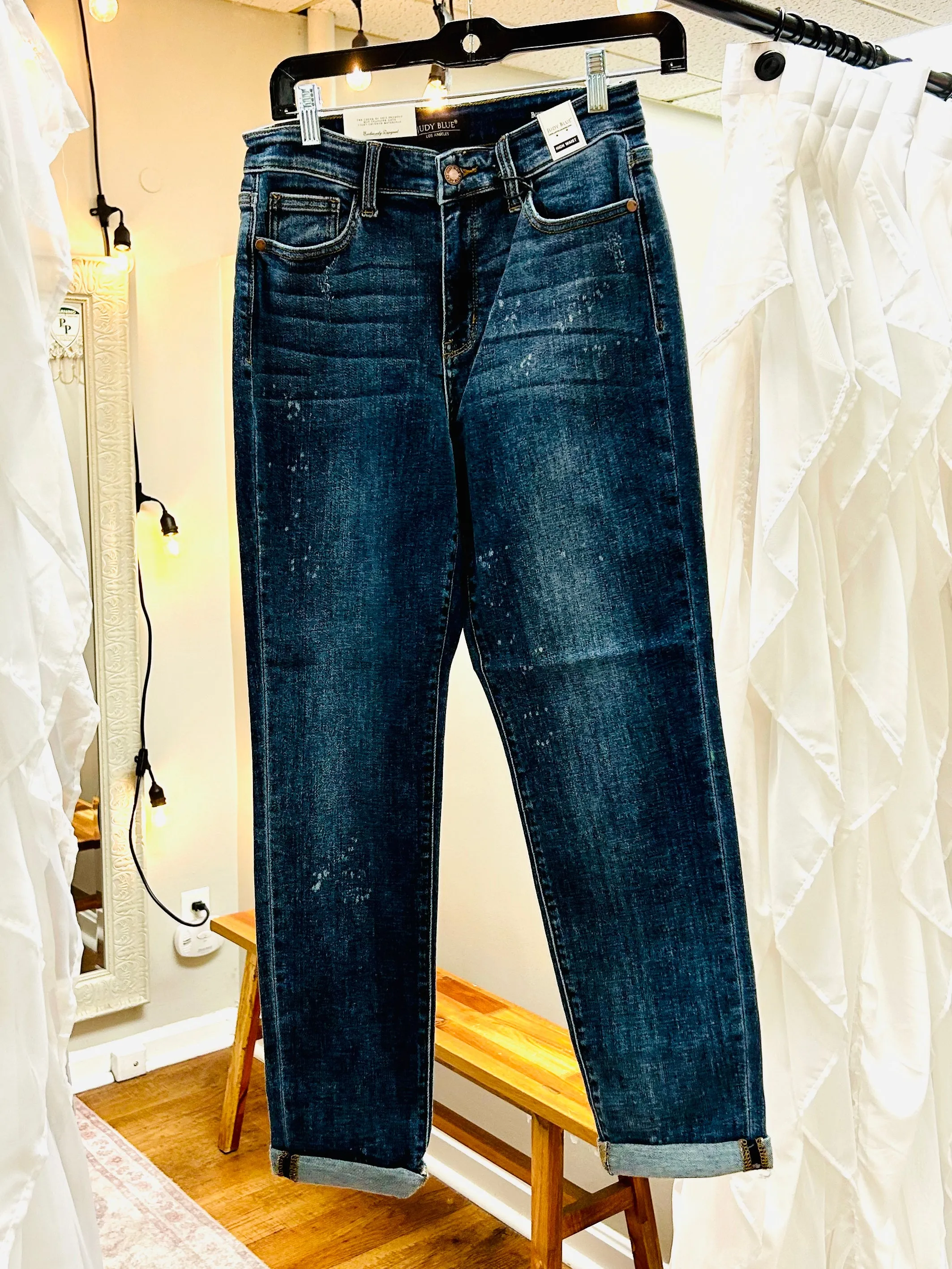 Judy Blue High-Rise Bleach Splash Boyfriend Jean