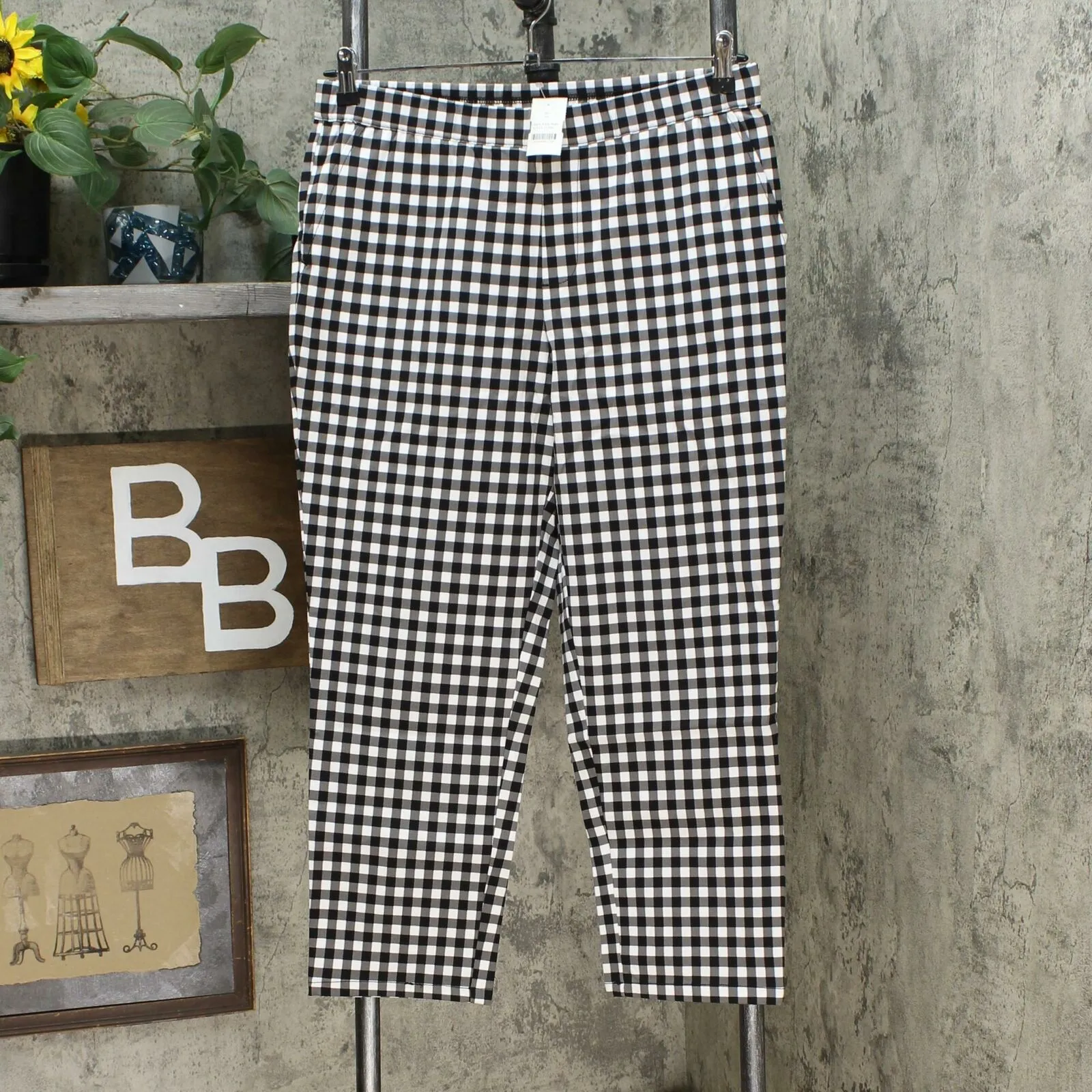 Lemon Way Women's Flawless Twill Pull On Cropped Pants