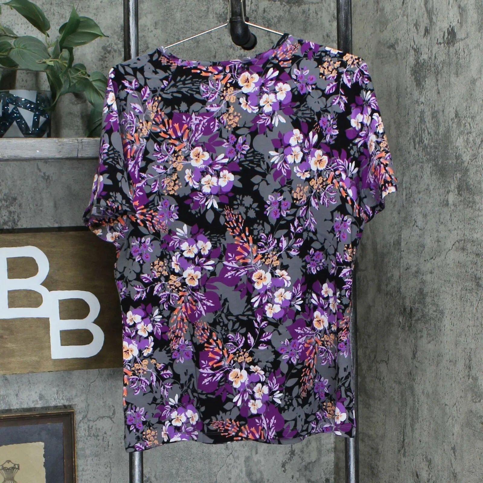 NWT Denim & Co. Womens Floral Print Round-Neck Flutter Sleeve Top. A307659 M