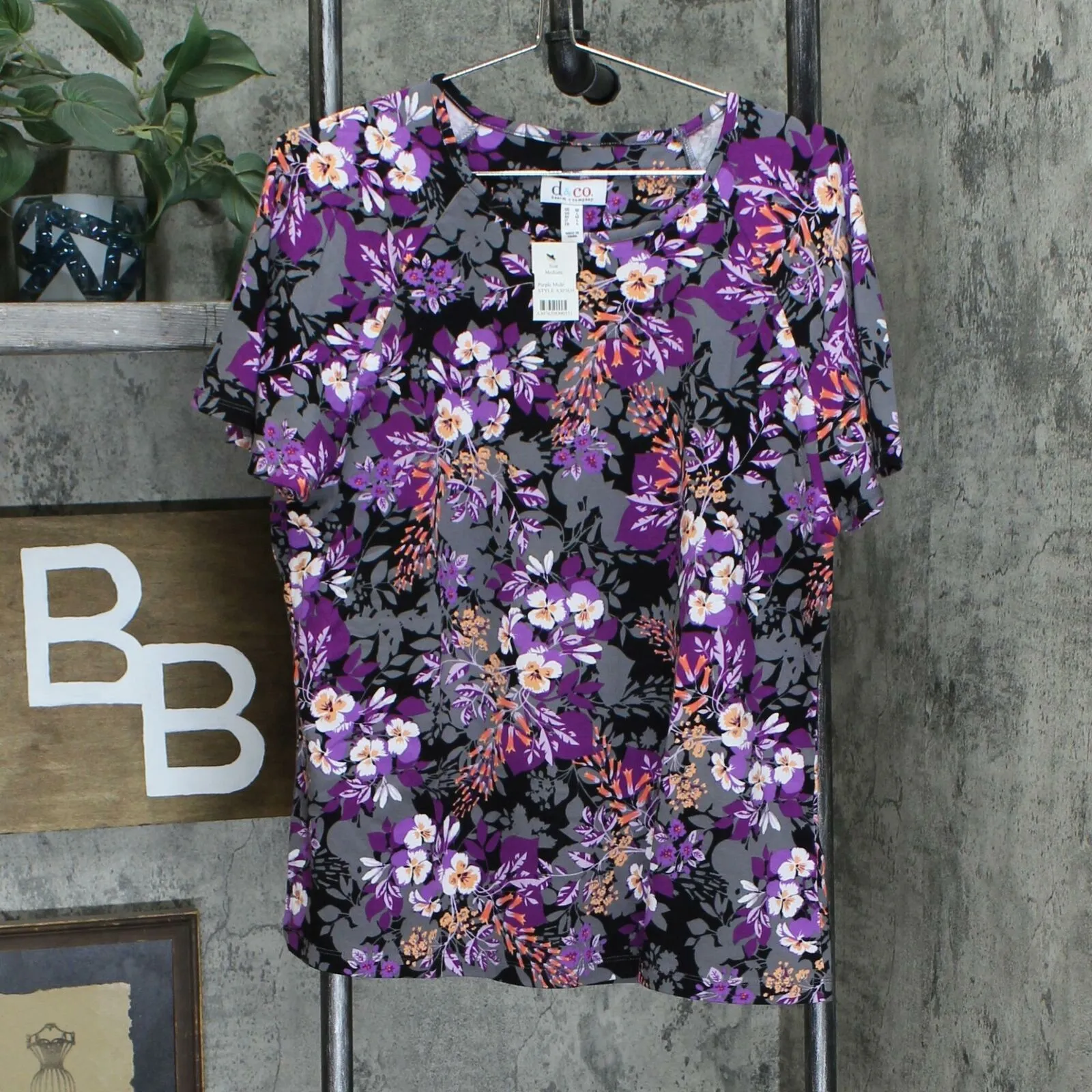 NWT Denim & Co. Womens Floral Print Round-Neck Flutter Sleeve Top. A307659 M