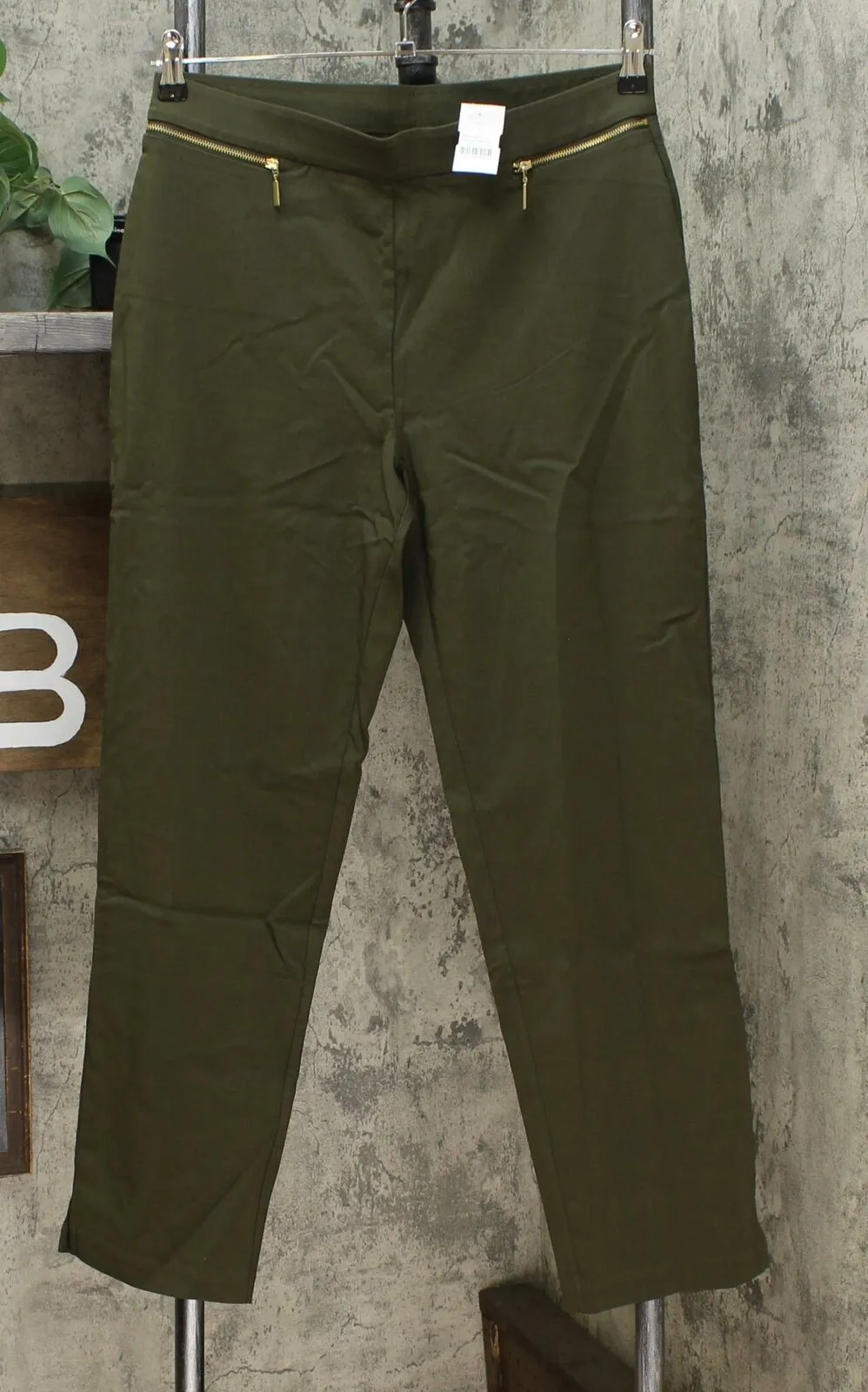 NWT Nina Leonard Womens Ankle Pant With Zipper Pockets. 640478 Large