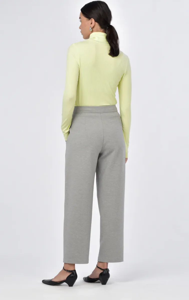 Paper Label Gray Knit Tapered Leg Pant