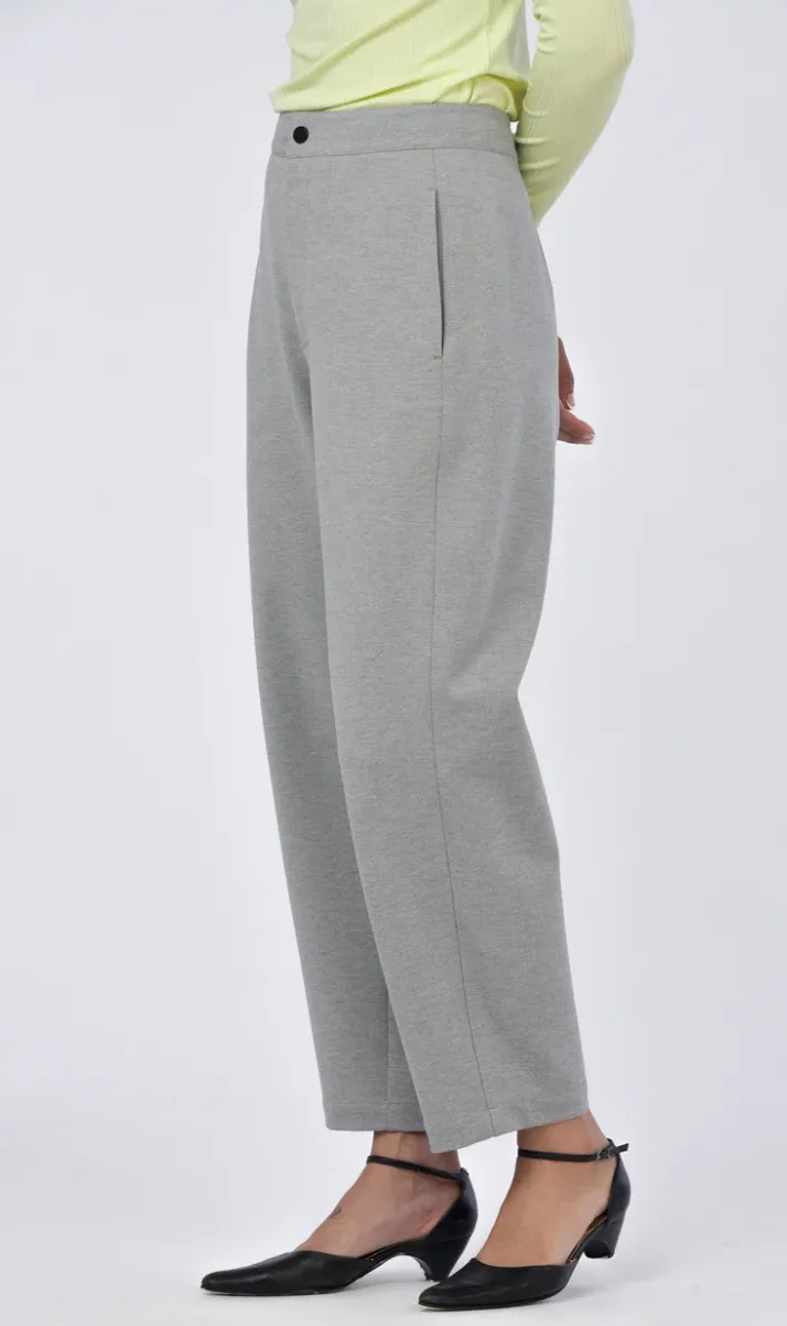Paper Label Gray Knit Tapered Leg Pant