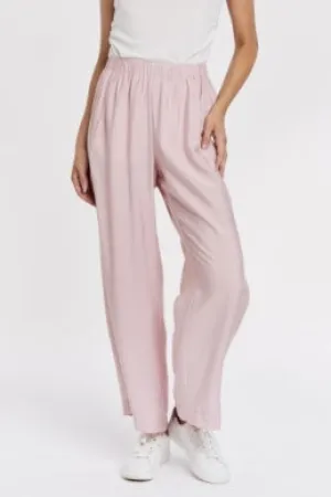Paris Pants in Petal Pink