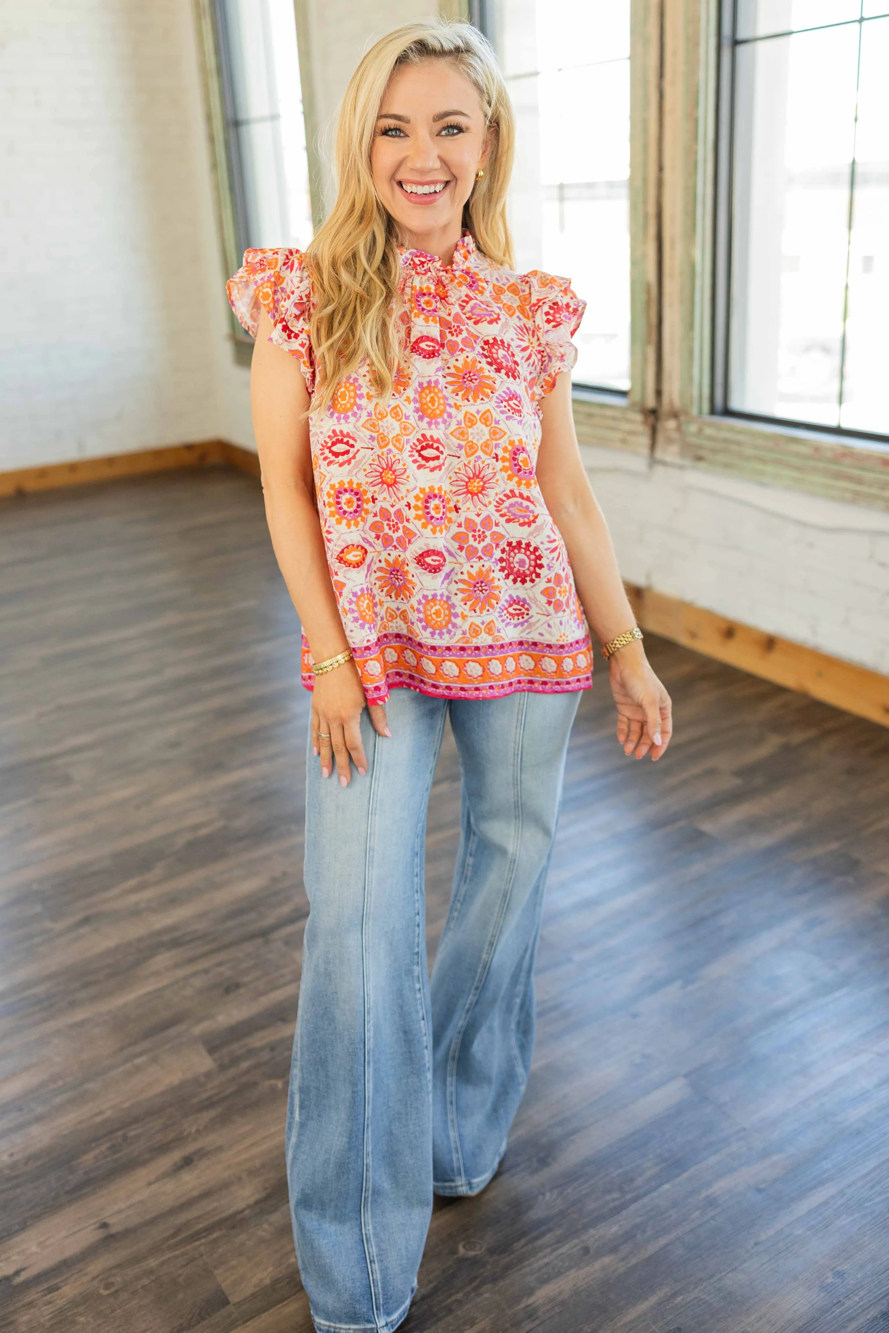 SELAH TOP
