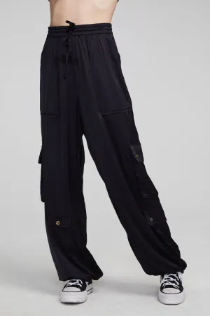 Fashionable Cargo-Pocket-Style Pants