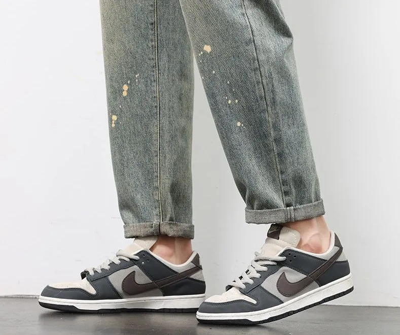 Trendy Loose-Fitting Jean with Splash Dot Print for Men