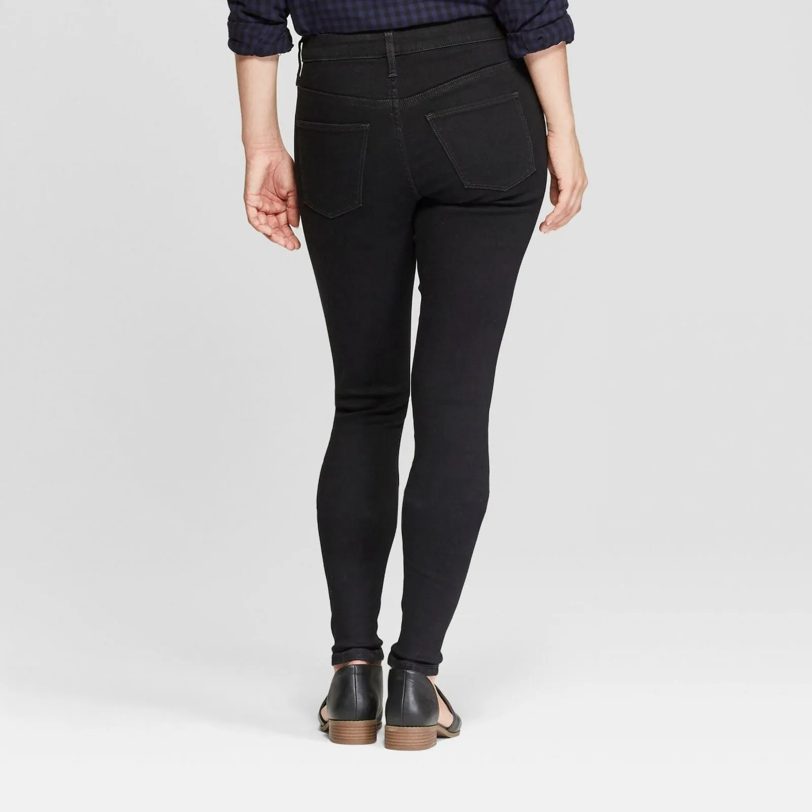 Universal Thread Women's High-Rise Destructed Jeggings