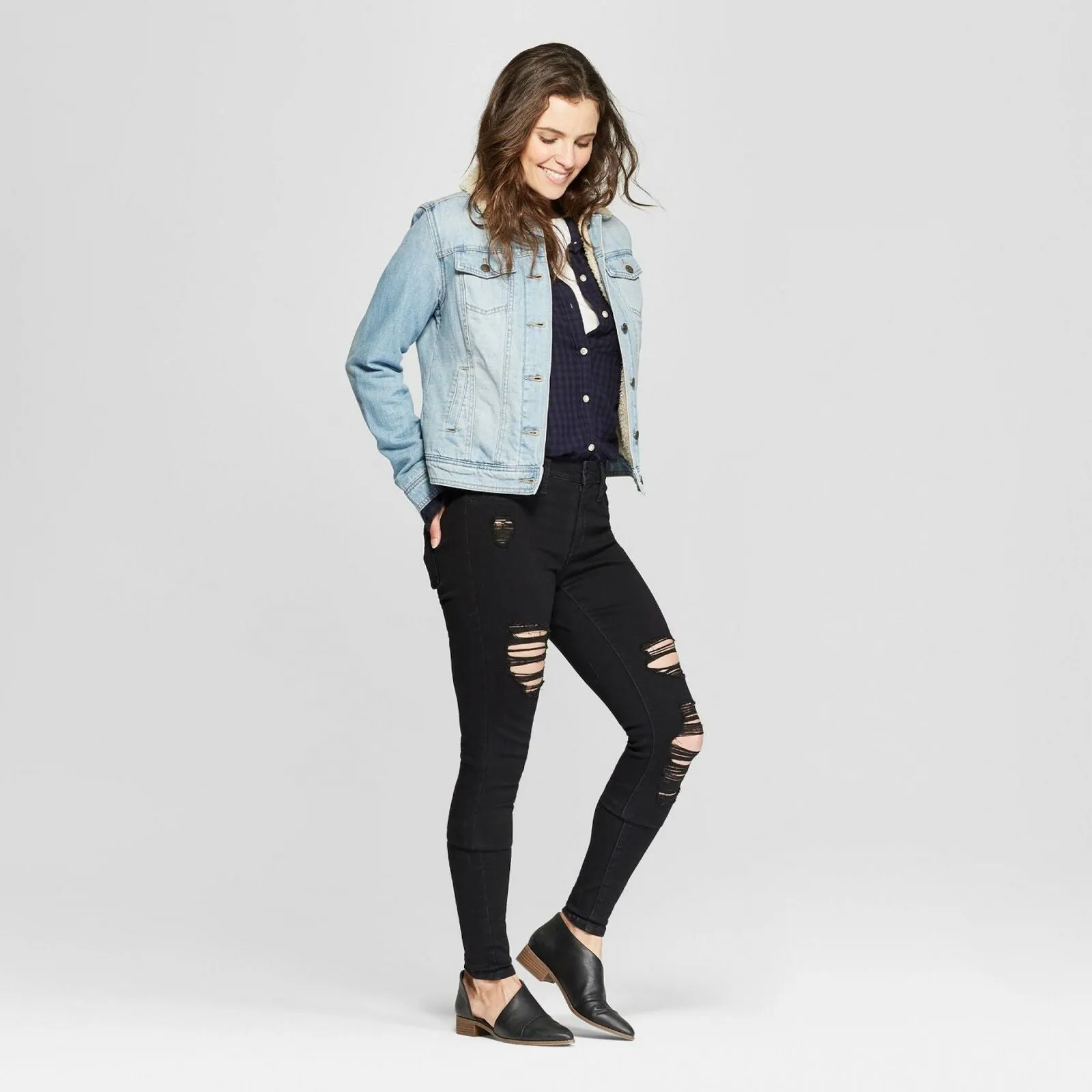 Universal Thread Women's High-Rise Destructed Jeggings