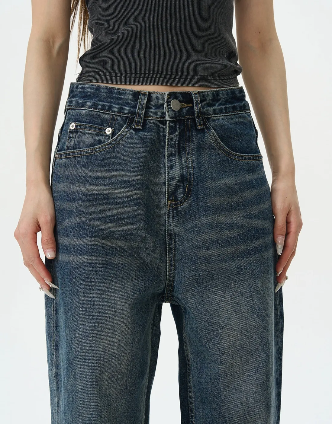 Wide-Leg Distressed Jeans