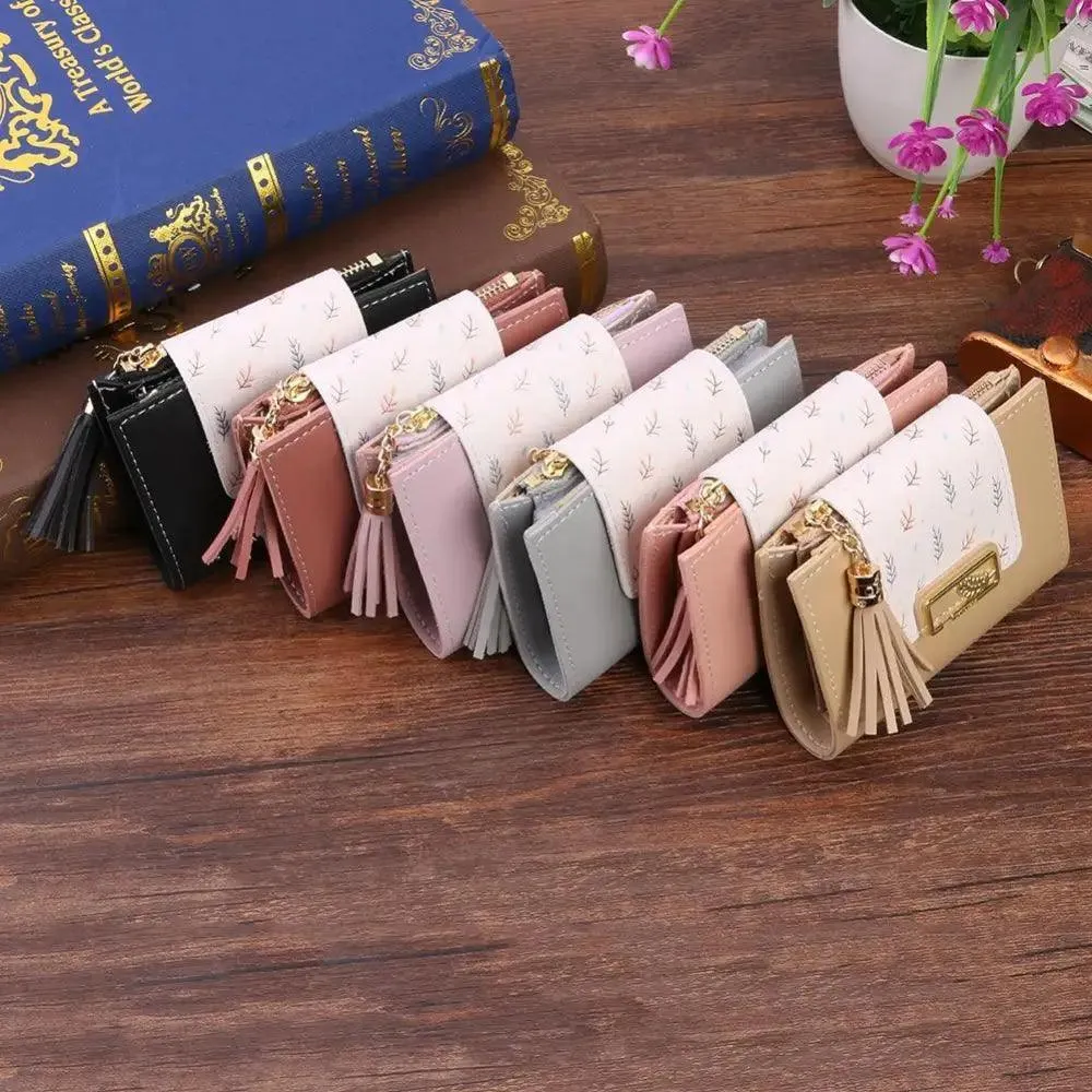 Women Pink PU Leather Short Wallet Trendy New Fashion  Vintage Mini Purses Cute Feather Design Wallets